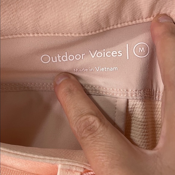 Outdoor Voices RecTrek NWOT Belted Skirt Zipper Pockets Sz Medium Pink Seashell - Picture 3 of 10